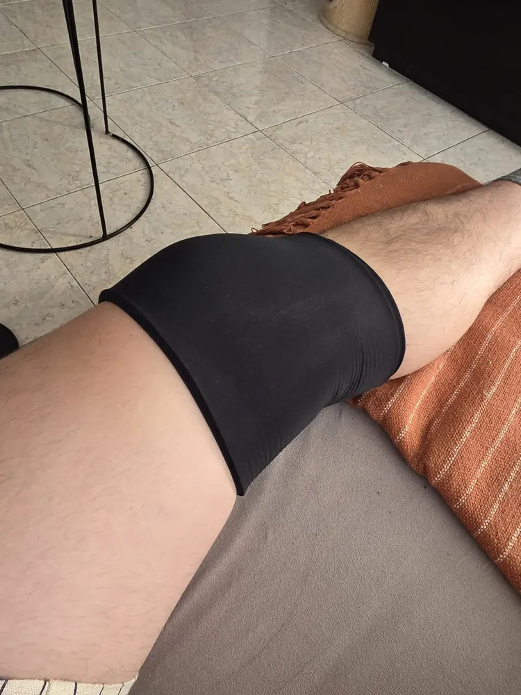 Cliente usando la rodillera de gel ArtiGel